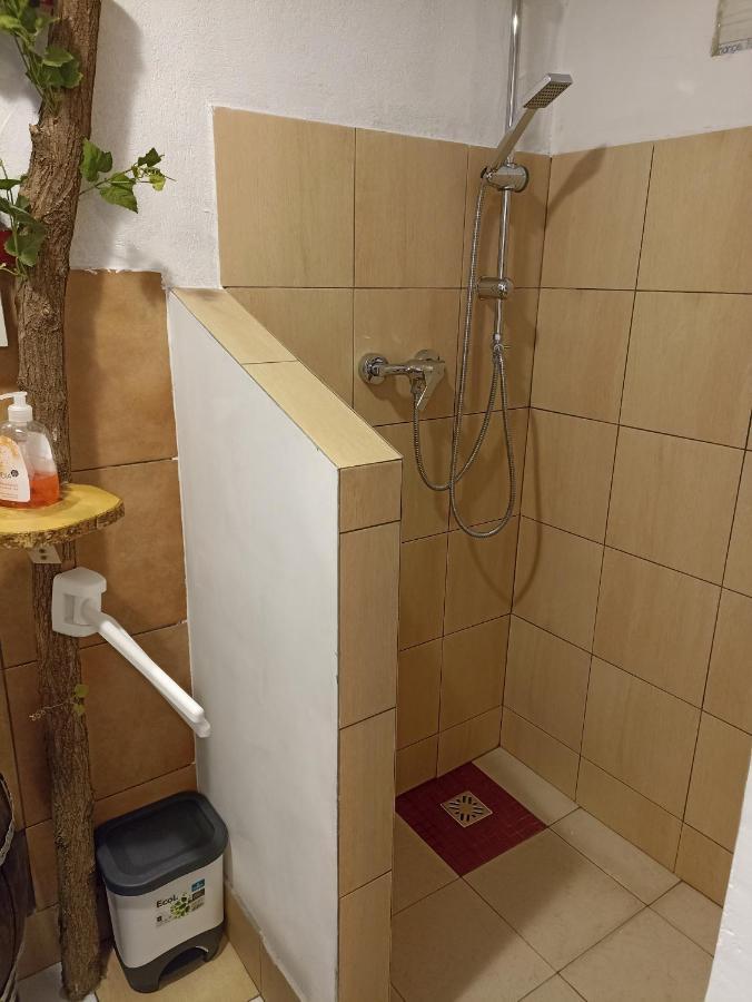 Uj Vilag Apartment Harkany Ngoại thất bức ảnh
